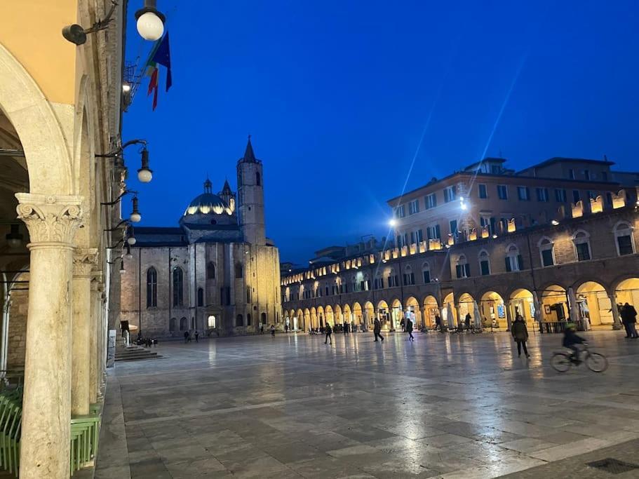 L'Attico Sul Fiume Center Home Ascoli Piceno megye Kültér fotó